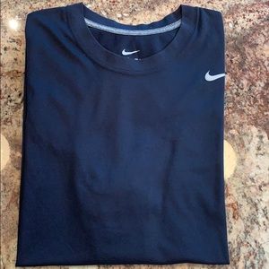 Nike Dri-fit t-shirt, men’s XL dark blue
